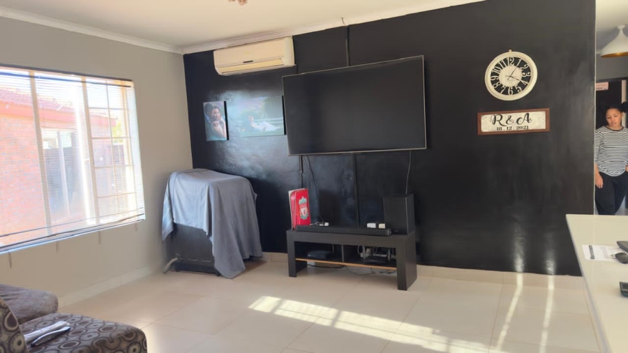 3 Bedroom Property for Sale in Kathu Northern Cape